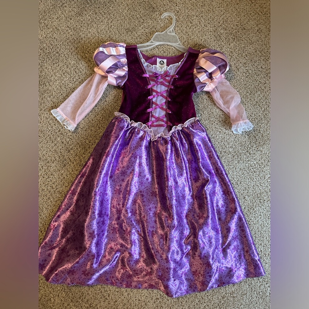 Disney princess dress size 5/6